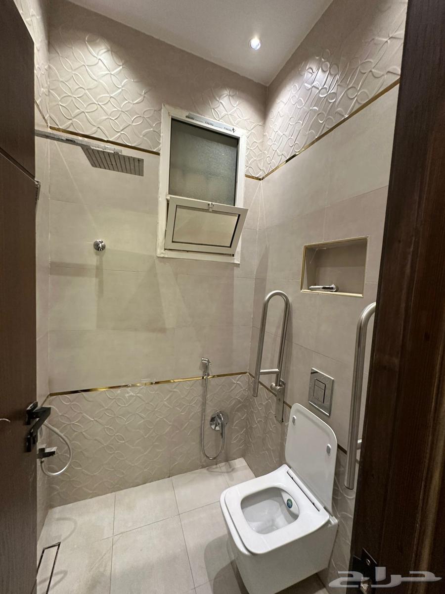 6 bedroom villa in Dahiat Namar 21