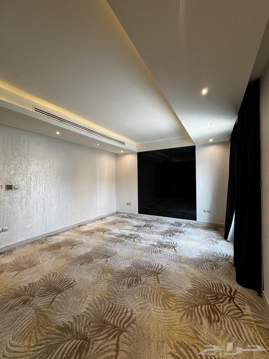 3 bedroom villa in Al Yasmin 14