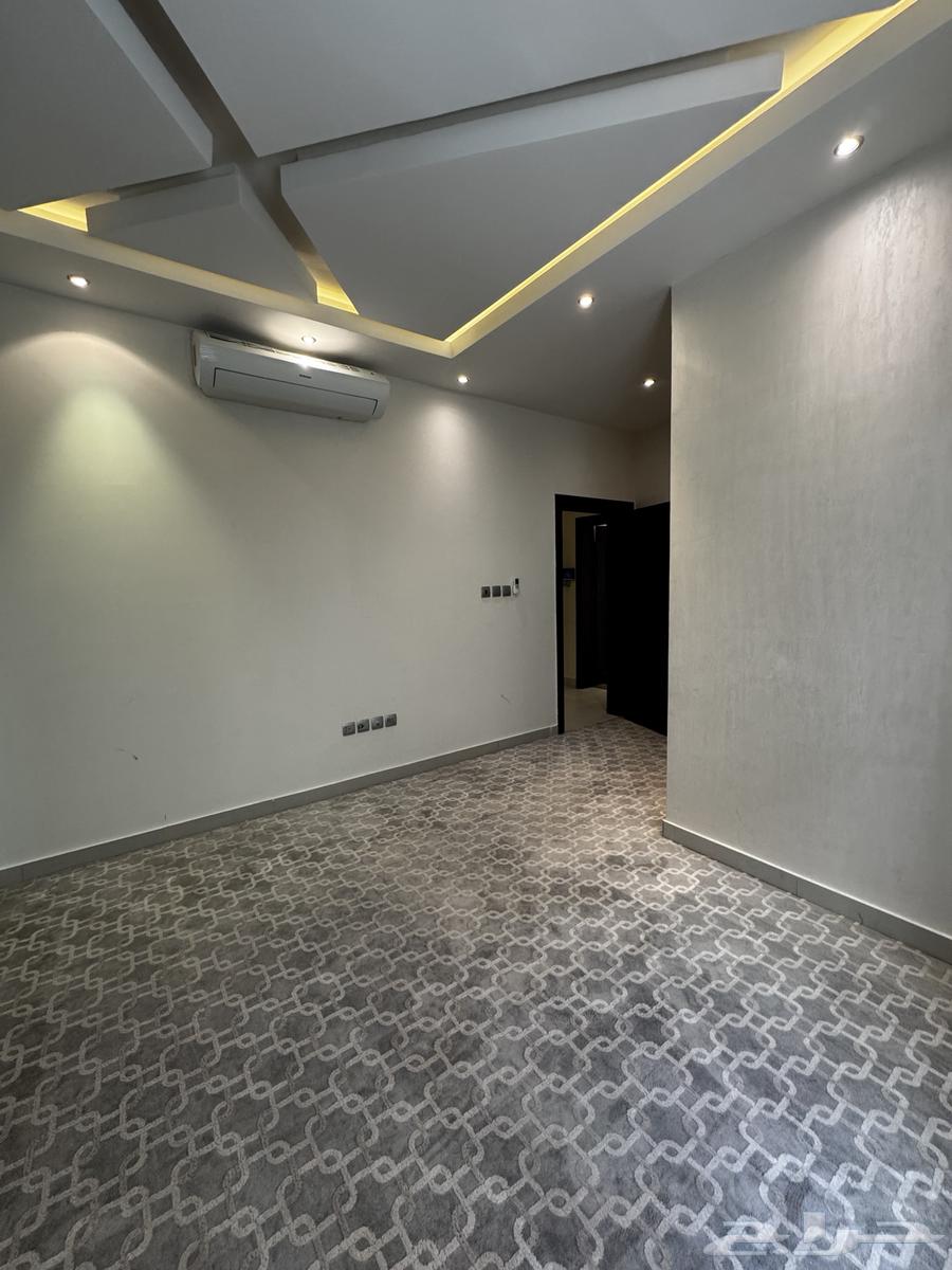 3 bedroom villa in Al Yasmin 19
