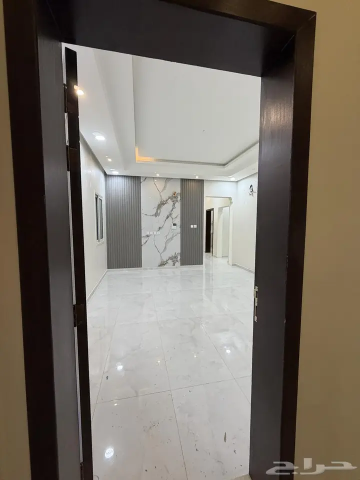 3 bedroom apartment in Ishbiliyah, Eastern Province 4