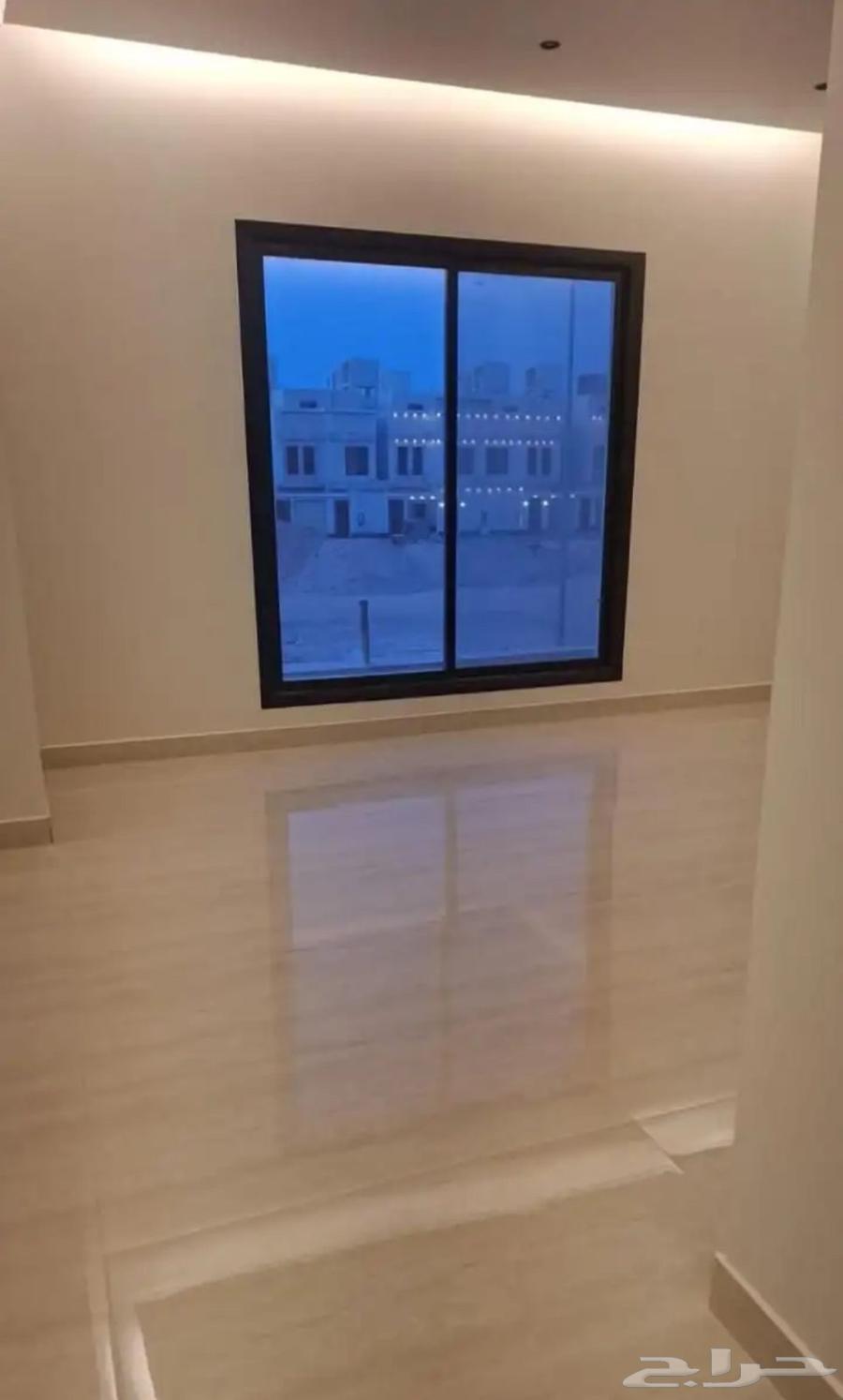 8 bedroom villa in Al Janadriyah 5
