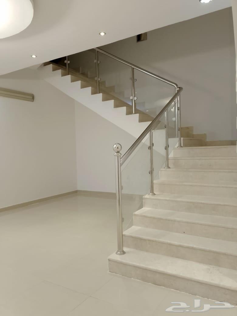7 bedroom villa in Al Rimal 4