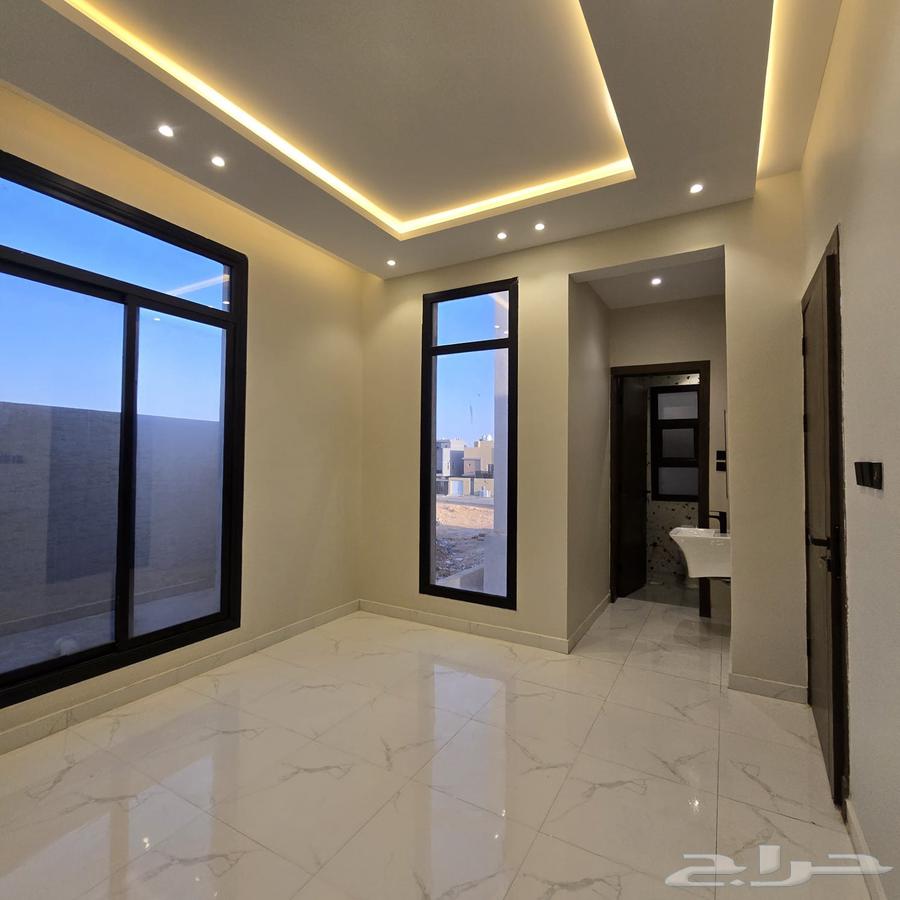 4 bedroom villa in Al Mahdiyyah 8