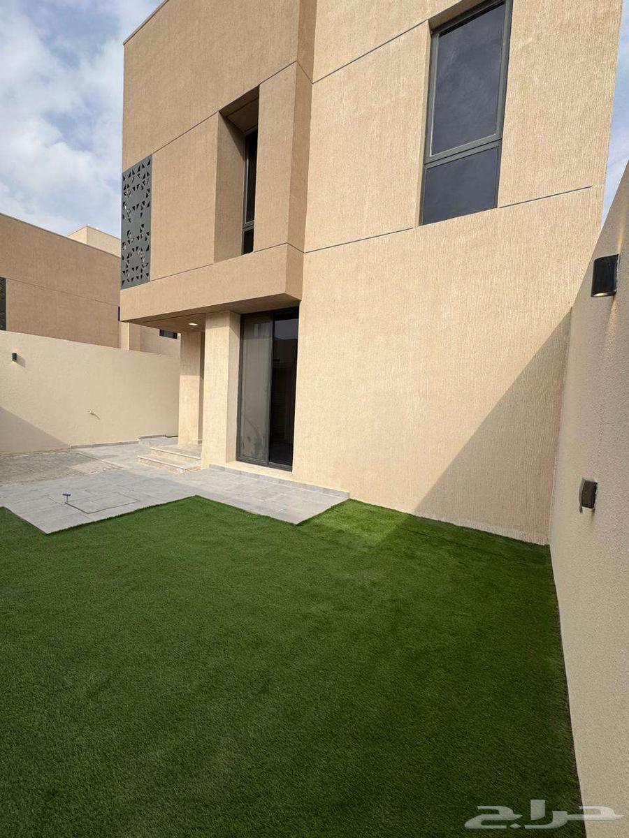 5 bedroom villa in Al Narjis 16