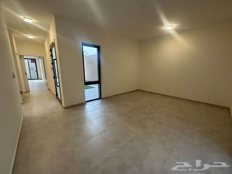 5 bedroom villa in Al Narjis 18