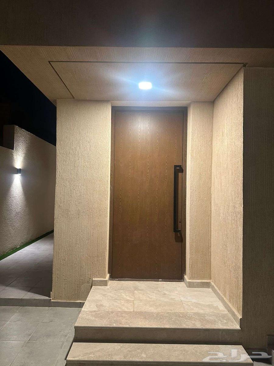 5 bedroom villa in Al Narjis 9