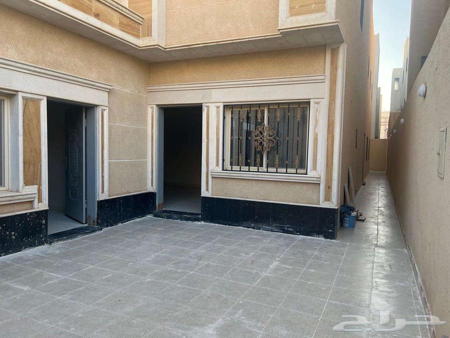 فيلا 5 غرف في الرمال 18