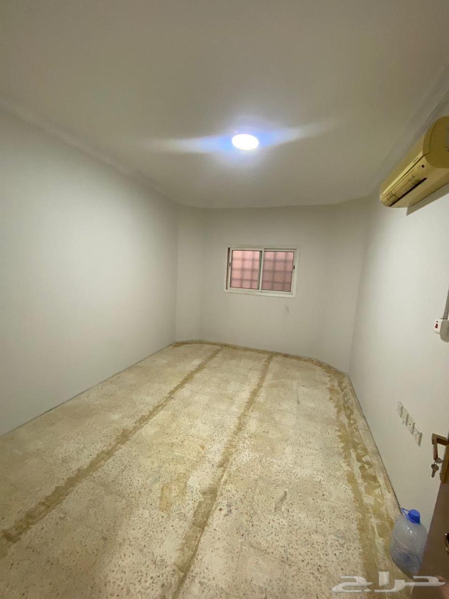 8 bedroom villa in Ishbiliyah, Riyadh 13