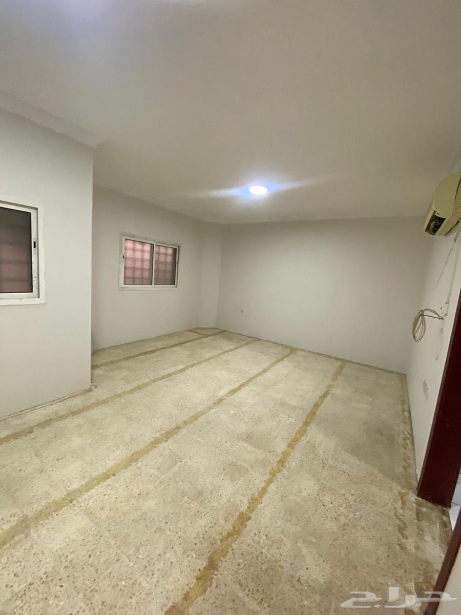 8 bedroom villa in Ishbiliyah, Riyadh 16