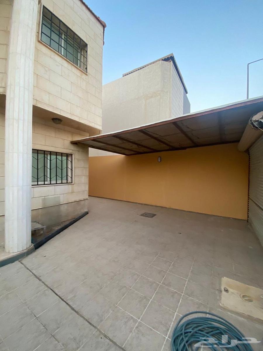 8 bedroom villa in Ishbiliyah, Riyadh 4