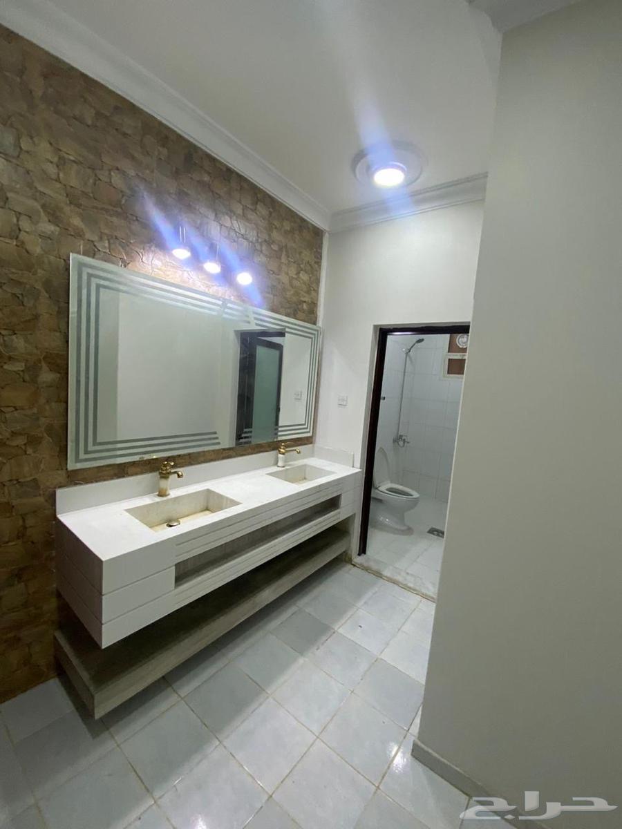 8 bedroom villa in Ishbiliyah, Riyadh 6