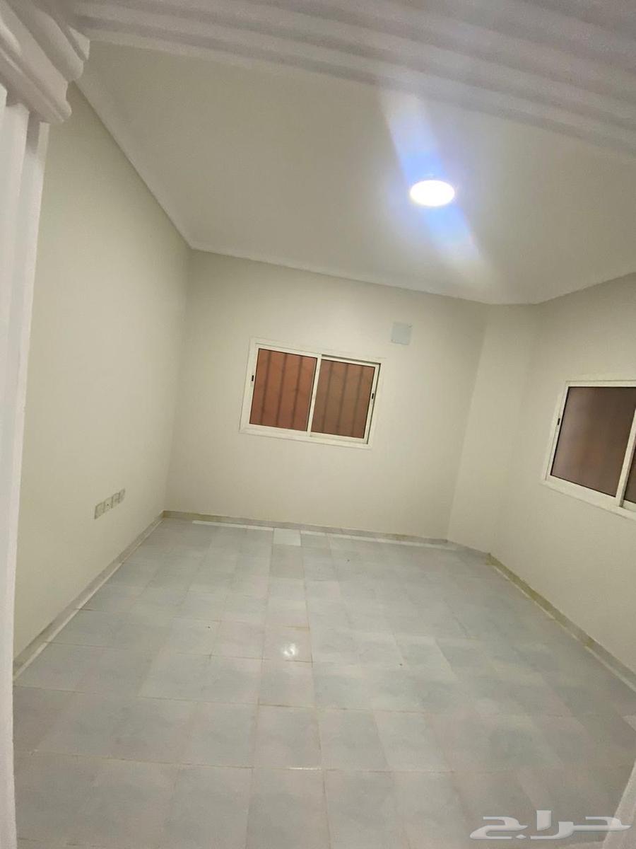 8 bedroom villa in Ishbiliyah, Riyadh 8