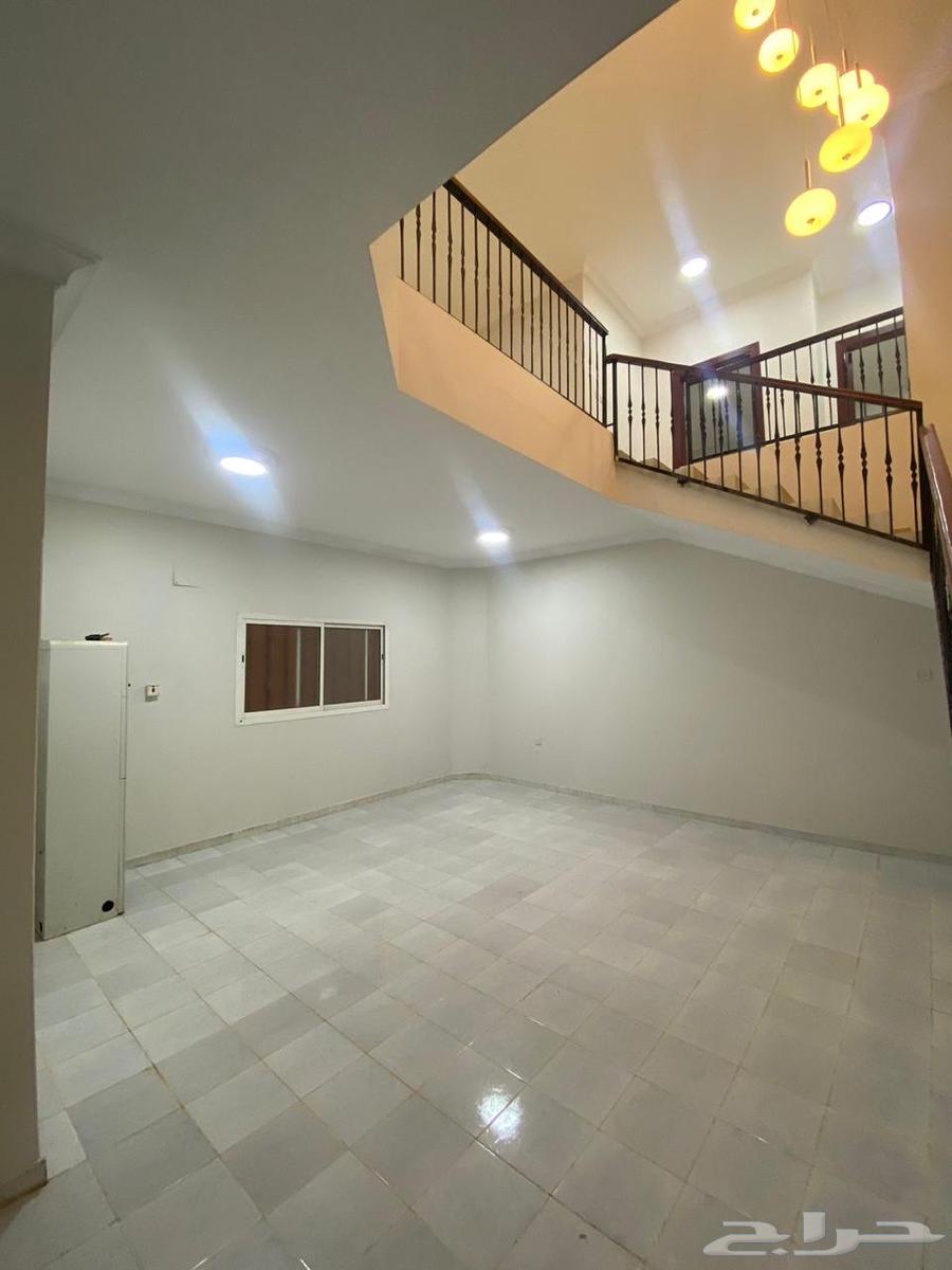 8 bedroom villa in Ishbiliyah, Riyadh 9