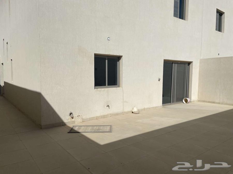 7 bedroom villa in King Abdul Aziz 25