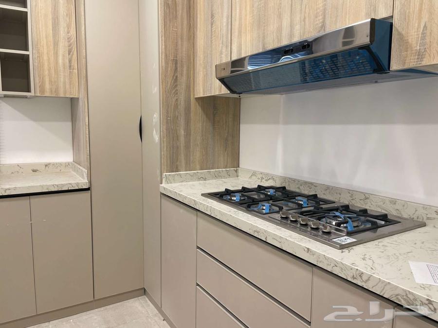 7 bedroom villa in King Abdul Aziz 9