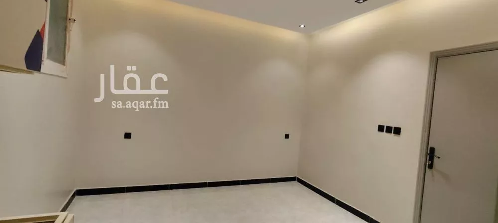 شقة 1 غرف في العقيق 8