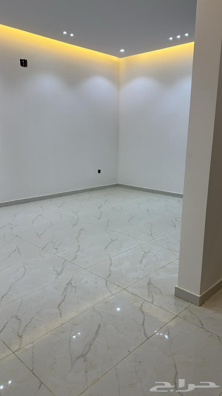 فيلا 4 غرف في الجنادرية 6
