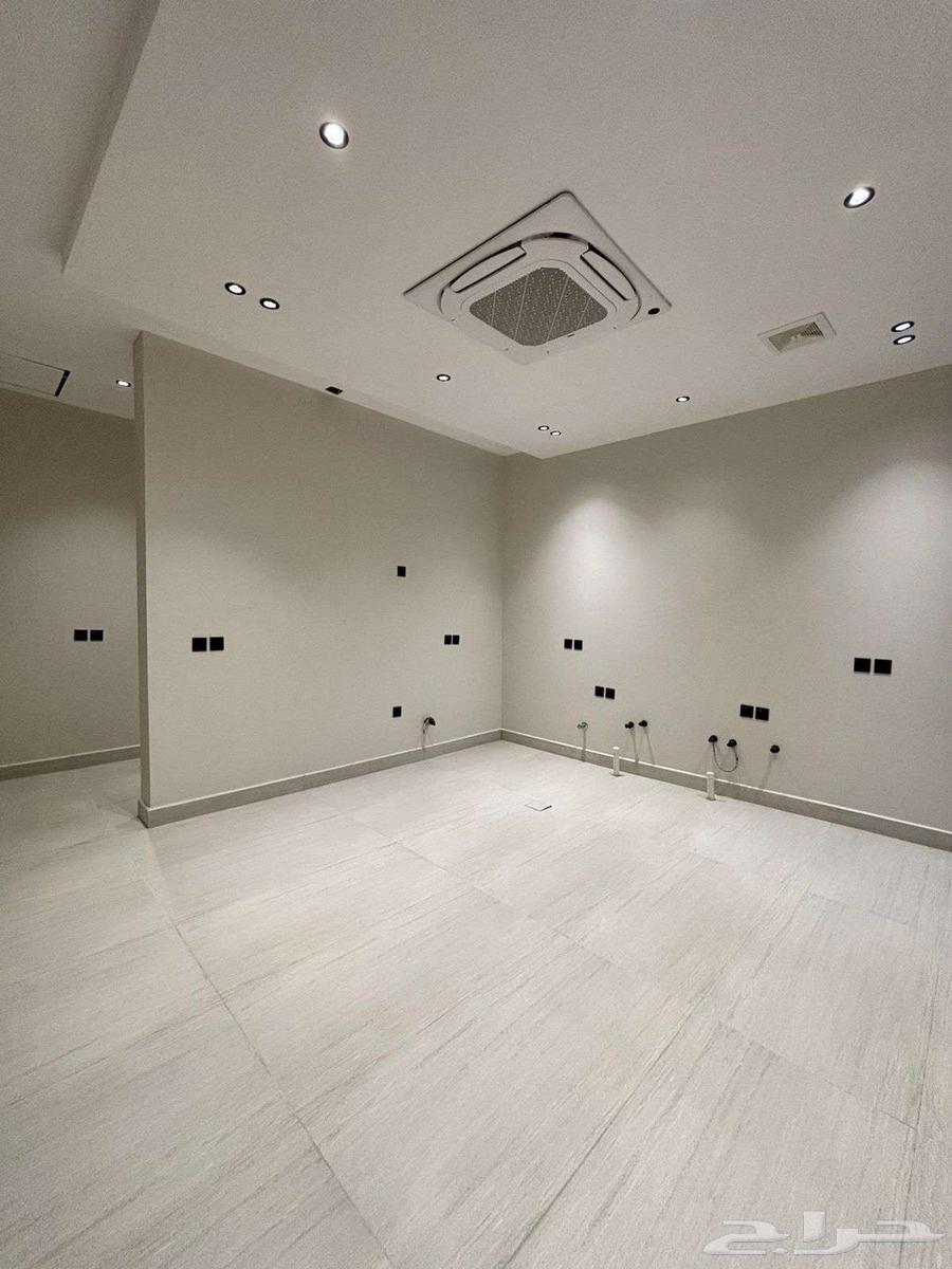 5 bedroom villa in Al Mahdiyyah 22