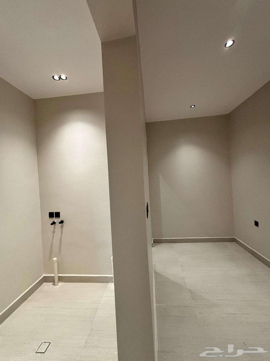 5 bedroom villa in Al Mahdiyyah 9