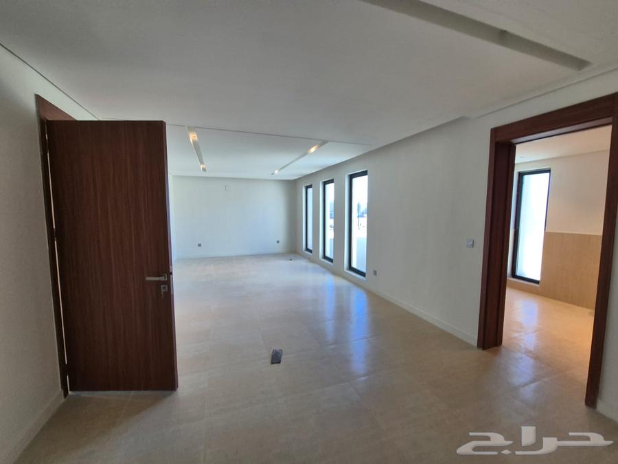 3 bedroom villa in Ar Rabiyah 7