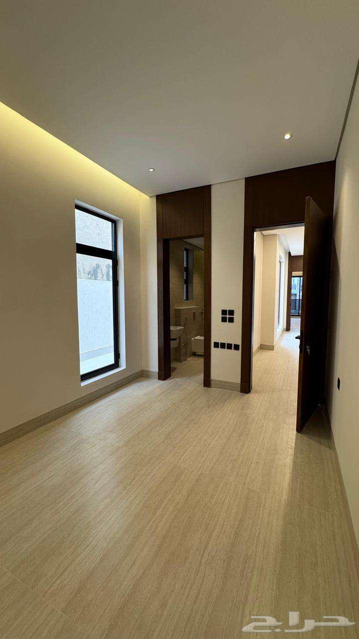 5 bedroom villa in Al Mahdiyyah 16
