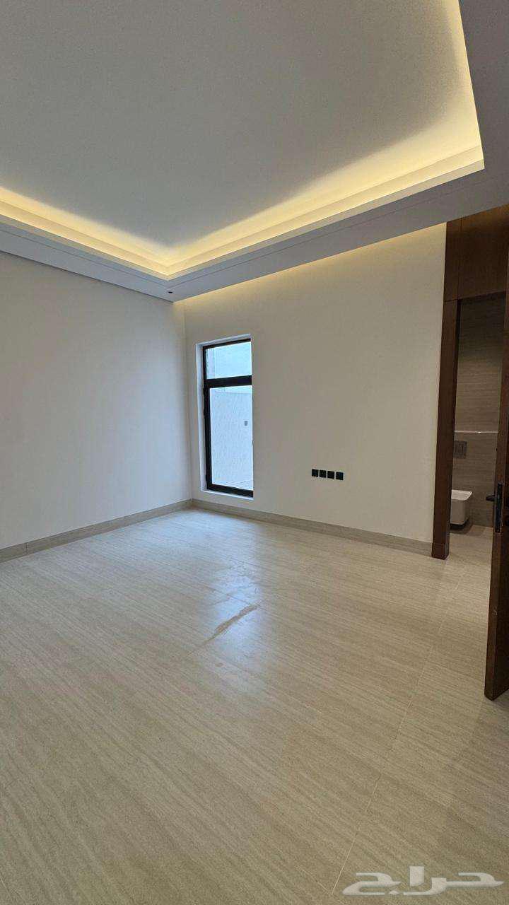 5 bedroom villa in Al Mahdiyyah 5