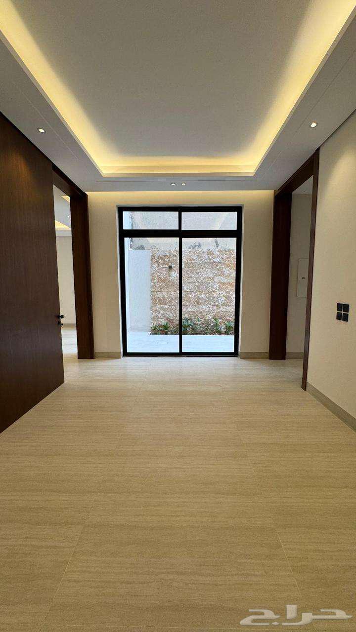 5 bedroom villa in Al Mahdiyyah 8