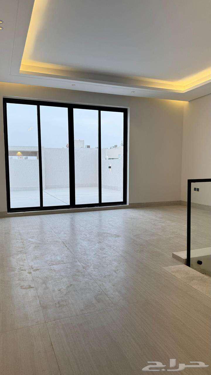 5 bedroom villa in Al Mahdiyyah 9