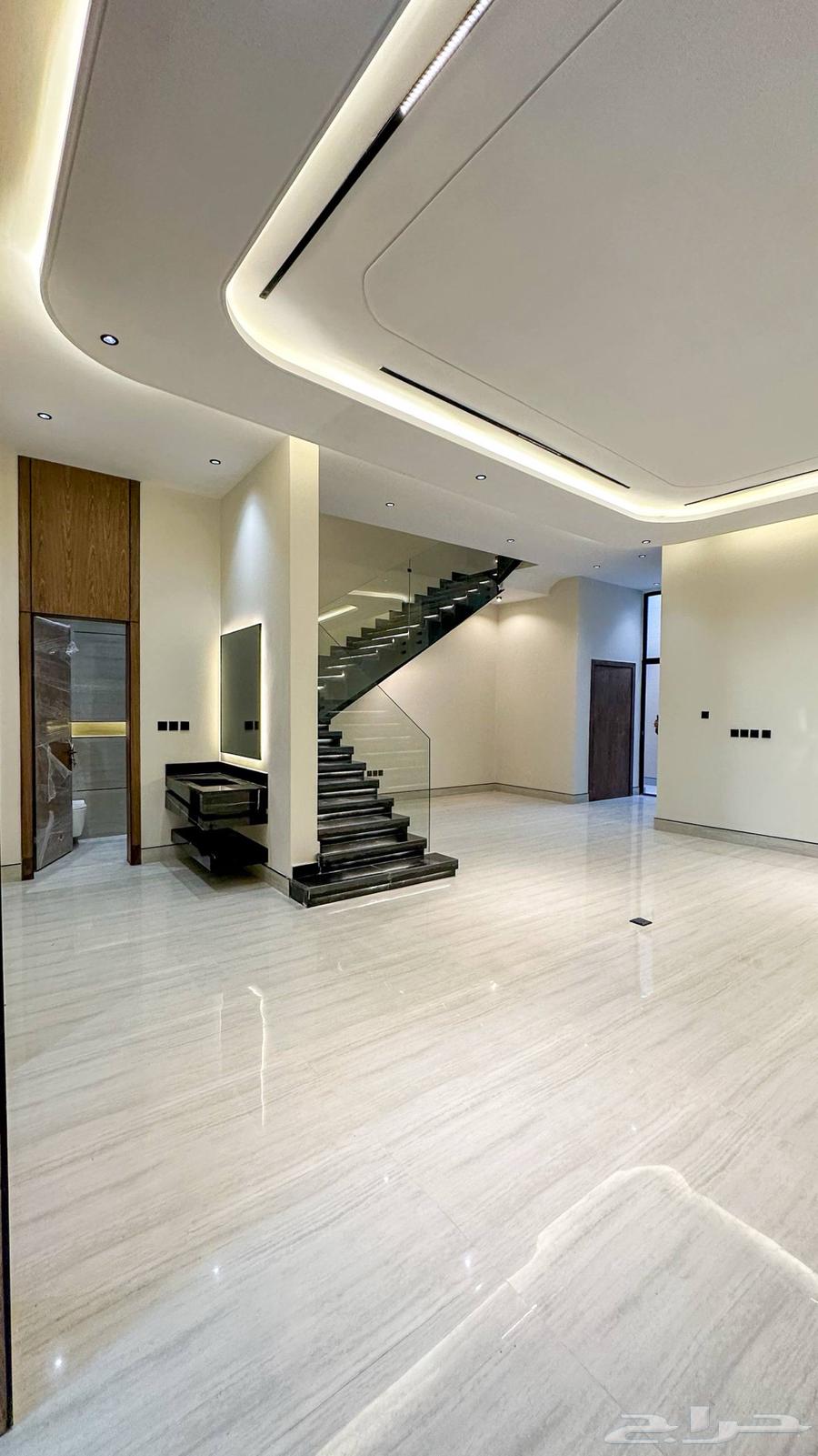 فيلا 6 غرف في المهدية 10