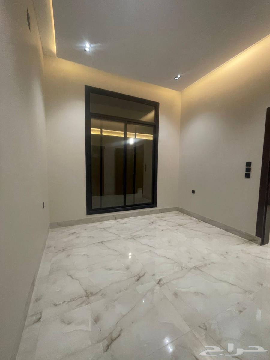 9 bedroom villa in Al Bayan 3