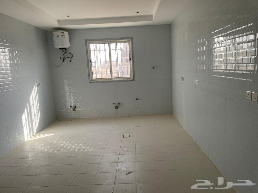 6 bedroom villa in Dahiat Namar 5