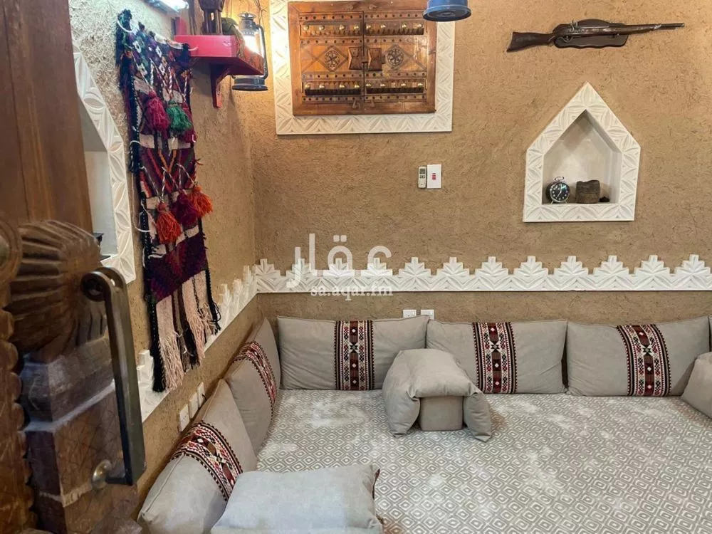 فيلا 5 غرف في النفل 7