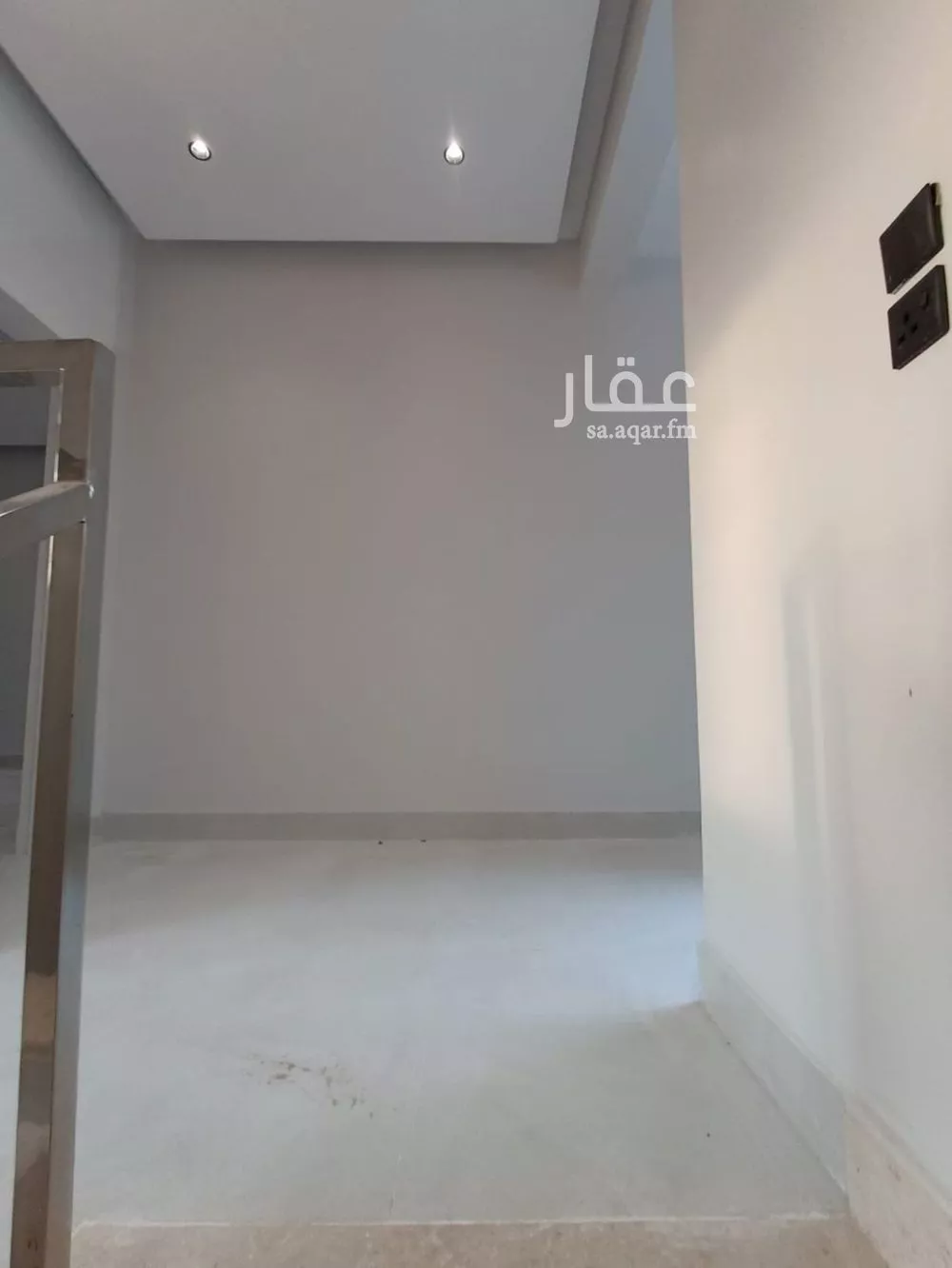 فيلا 5 غرف في العريجاء الغربية 15