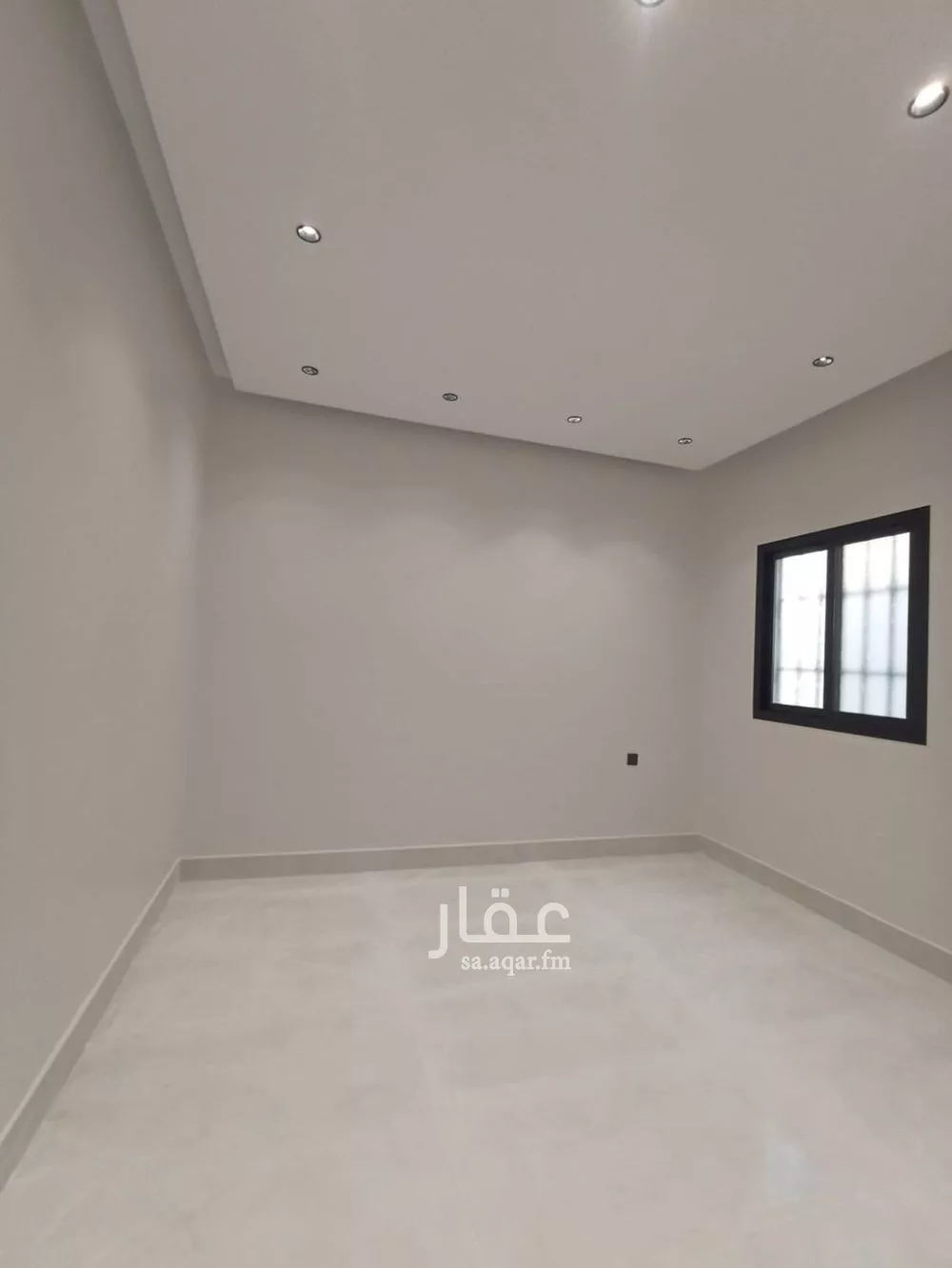 فيلا 5 غرف في العريجاء الغربية 10