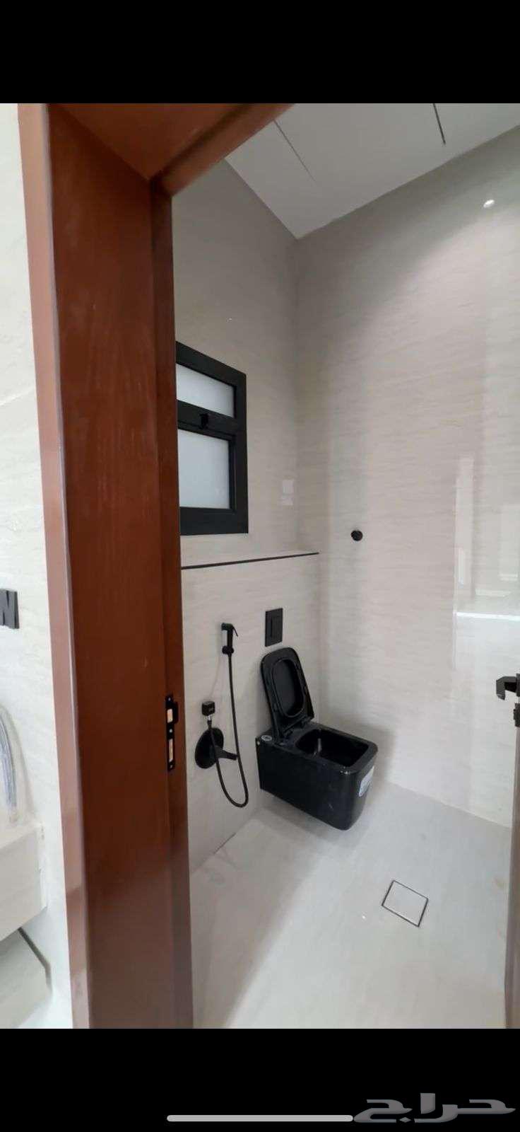 7 bedroom villa in Al Janadriyah 5