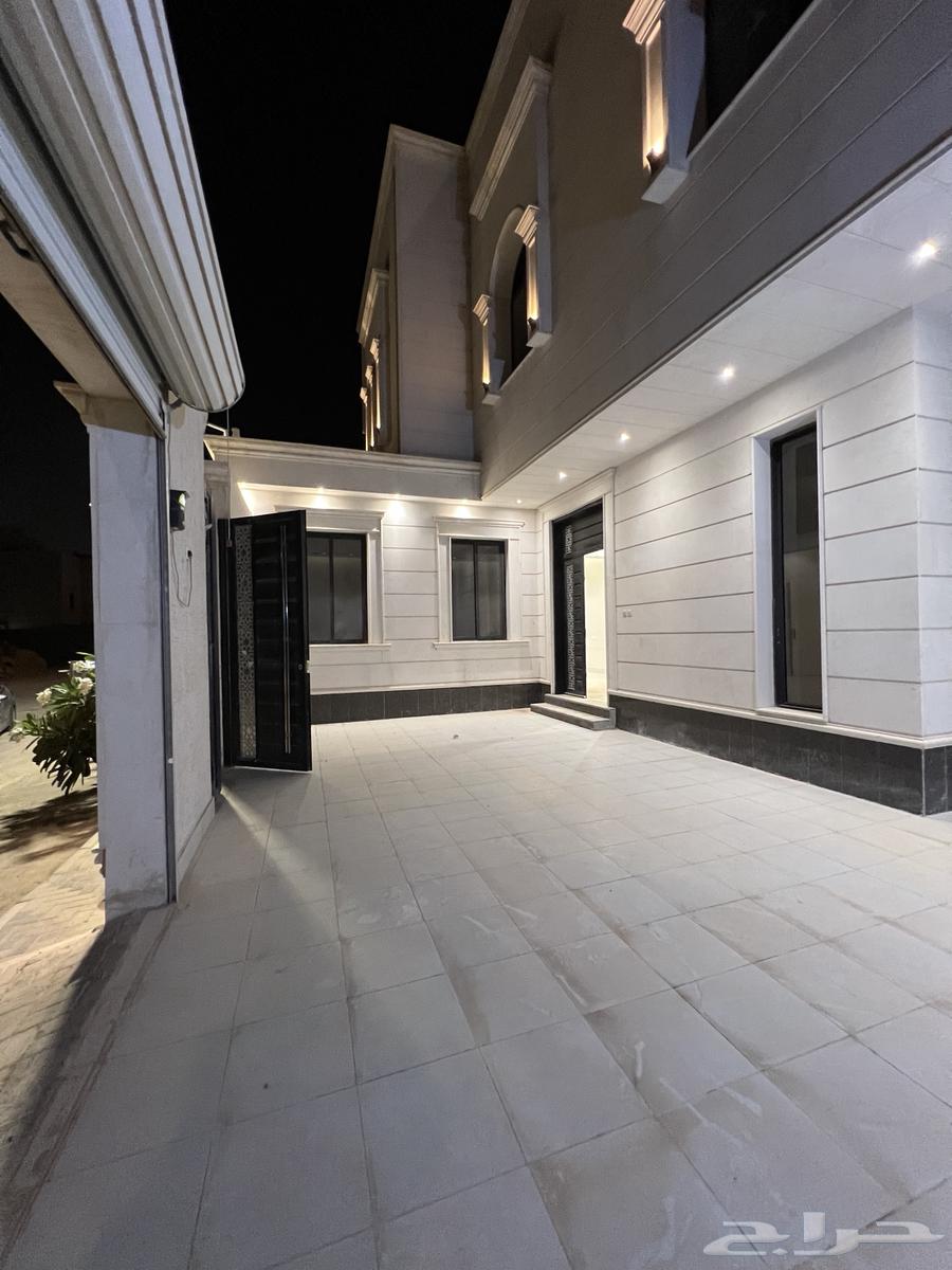 5 bedroom villa in Al Rimal 2