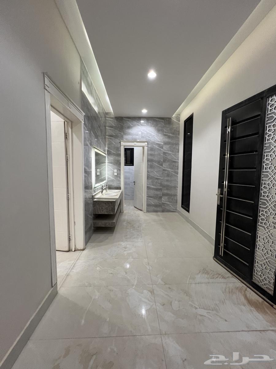 5 bedroom villa in Al Rimal 5