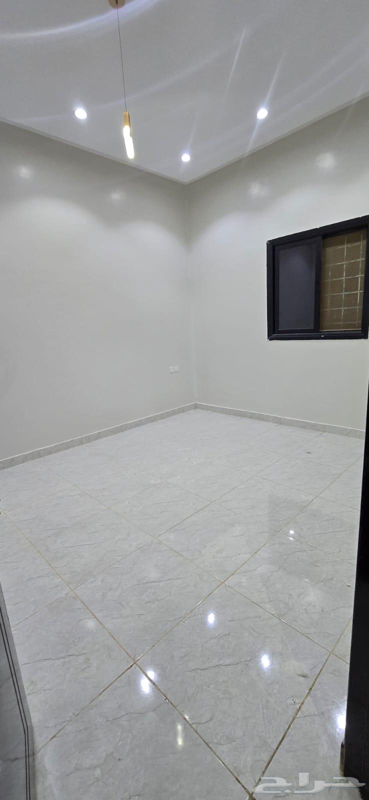 10 bedroom villa in Al Bayan 4