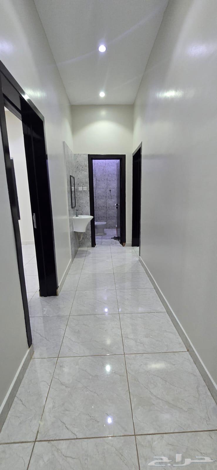 10 bedroom villa in Al Bayan 5