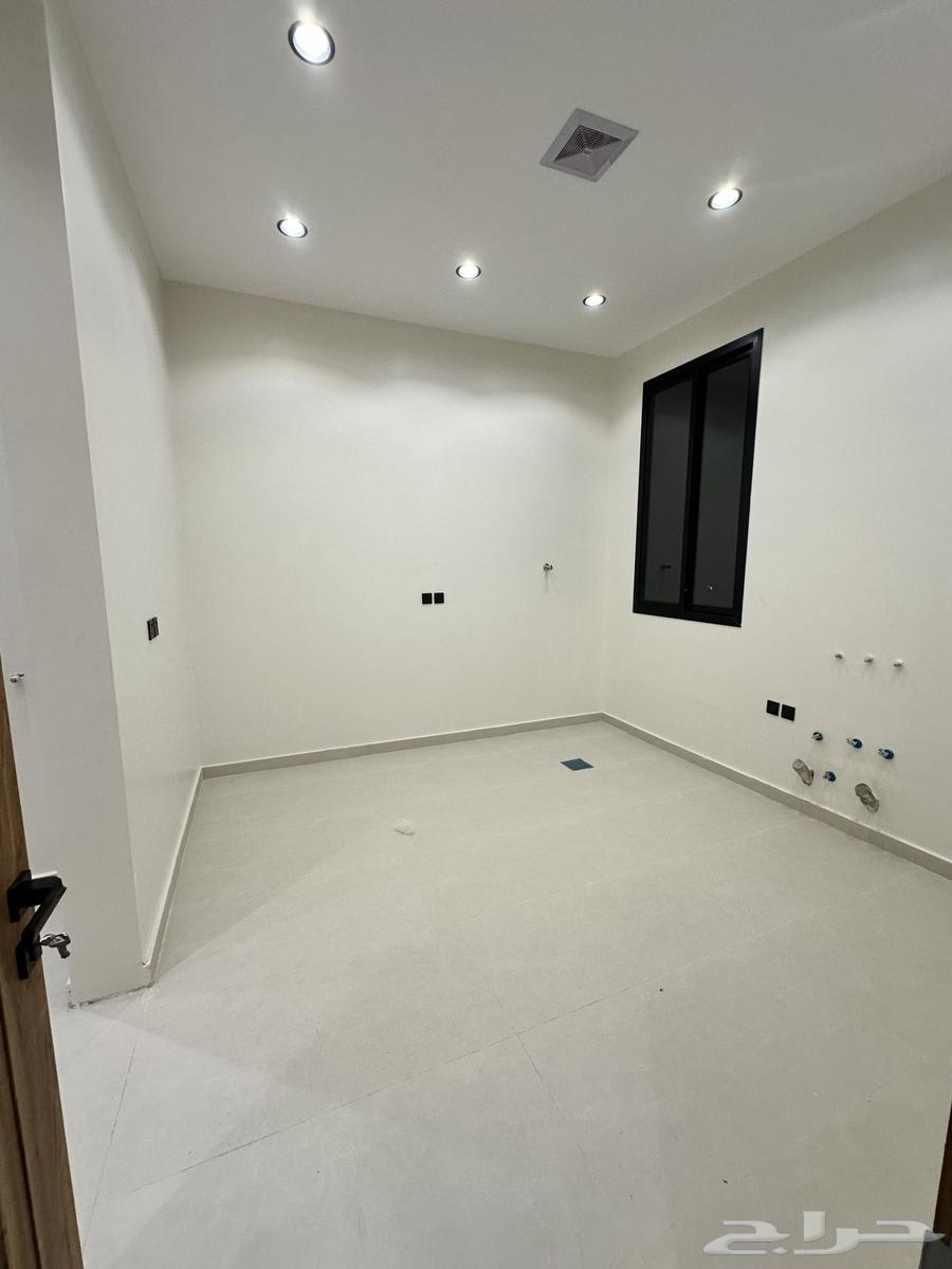 5 bedroom villa in Al Jamiah 8