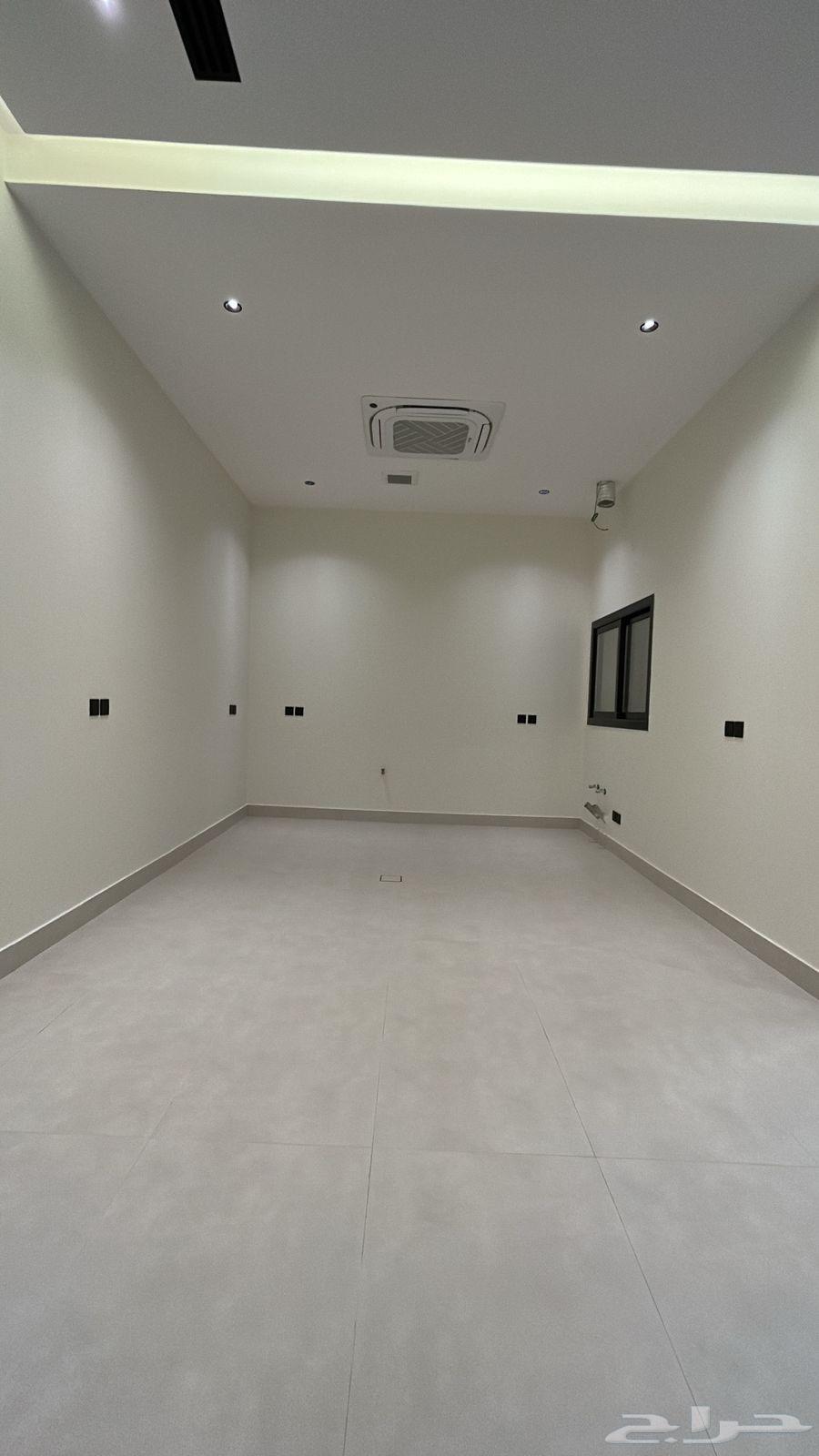 4 bedroom villa in Al Narjis 11