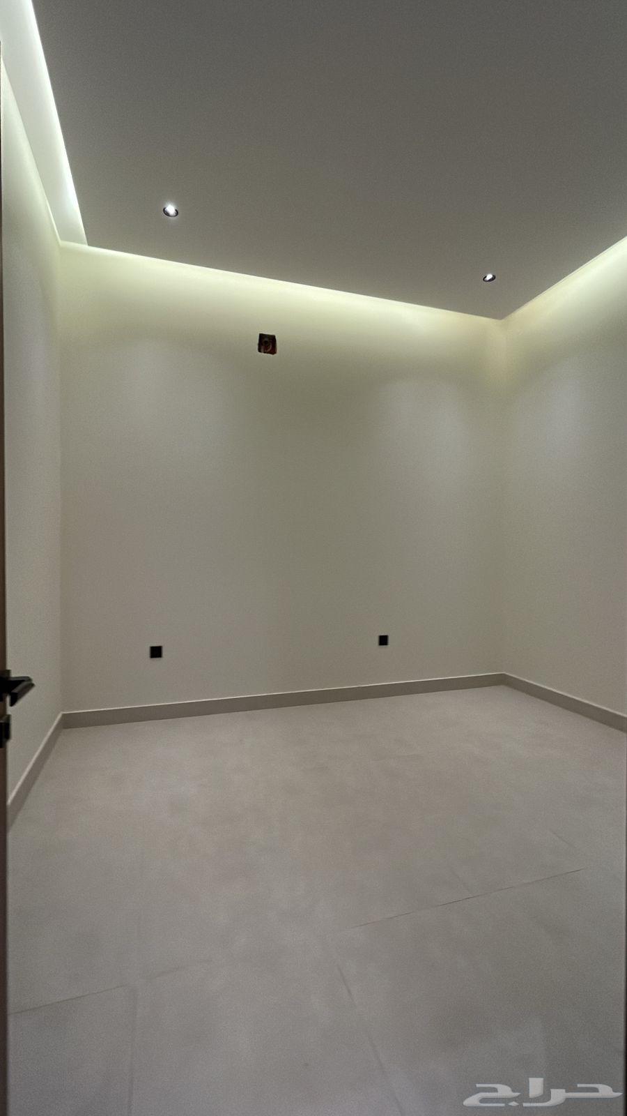 4 bedroom villa in Al Narjis 10
