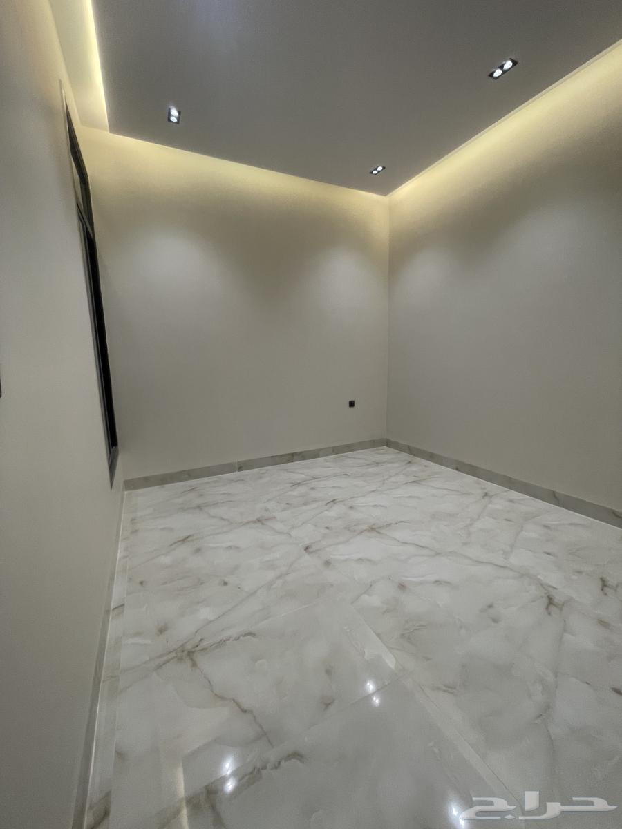 9 bedroom villa in Al Bayan 14