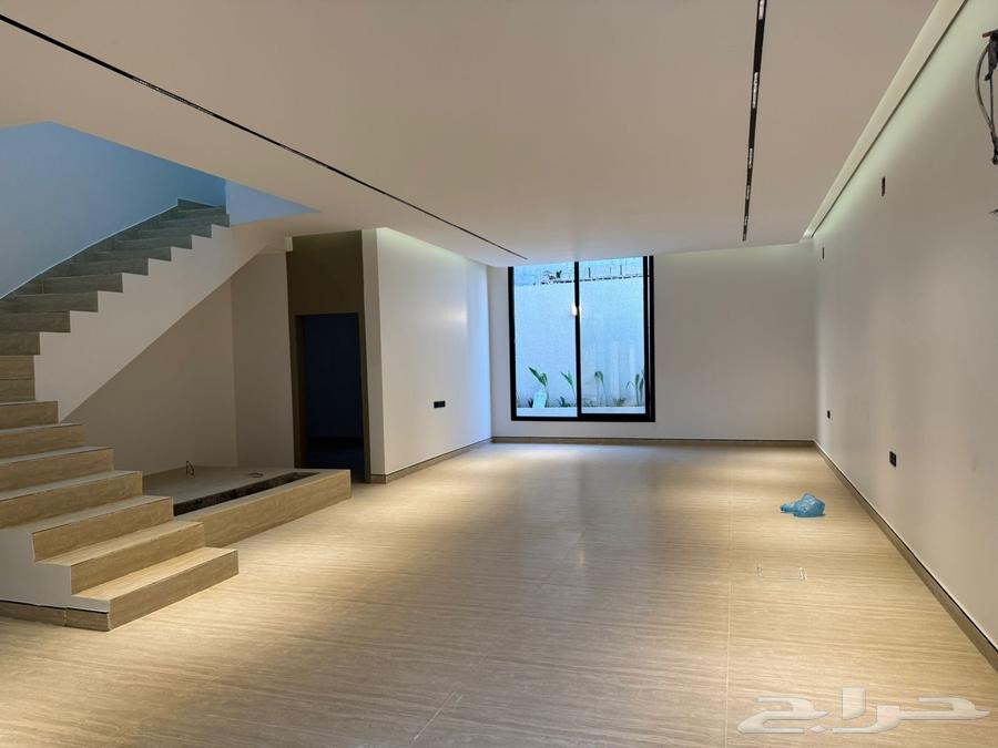 4 bedroom villa in Al Murjan 16