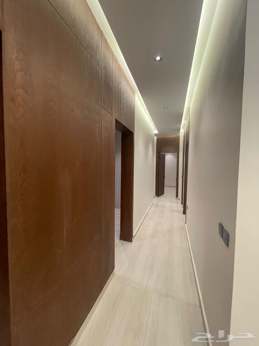 6 bedroom apartment in Al Bayan, Riyadh 12