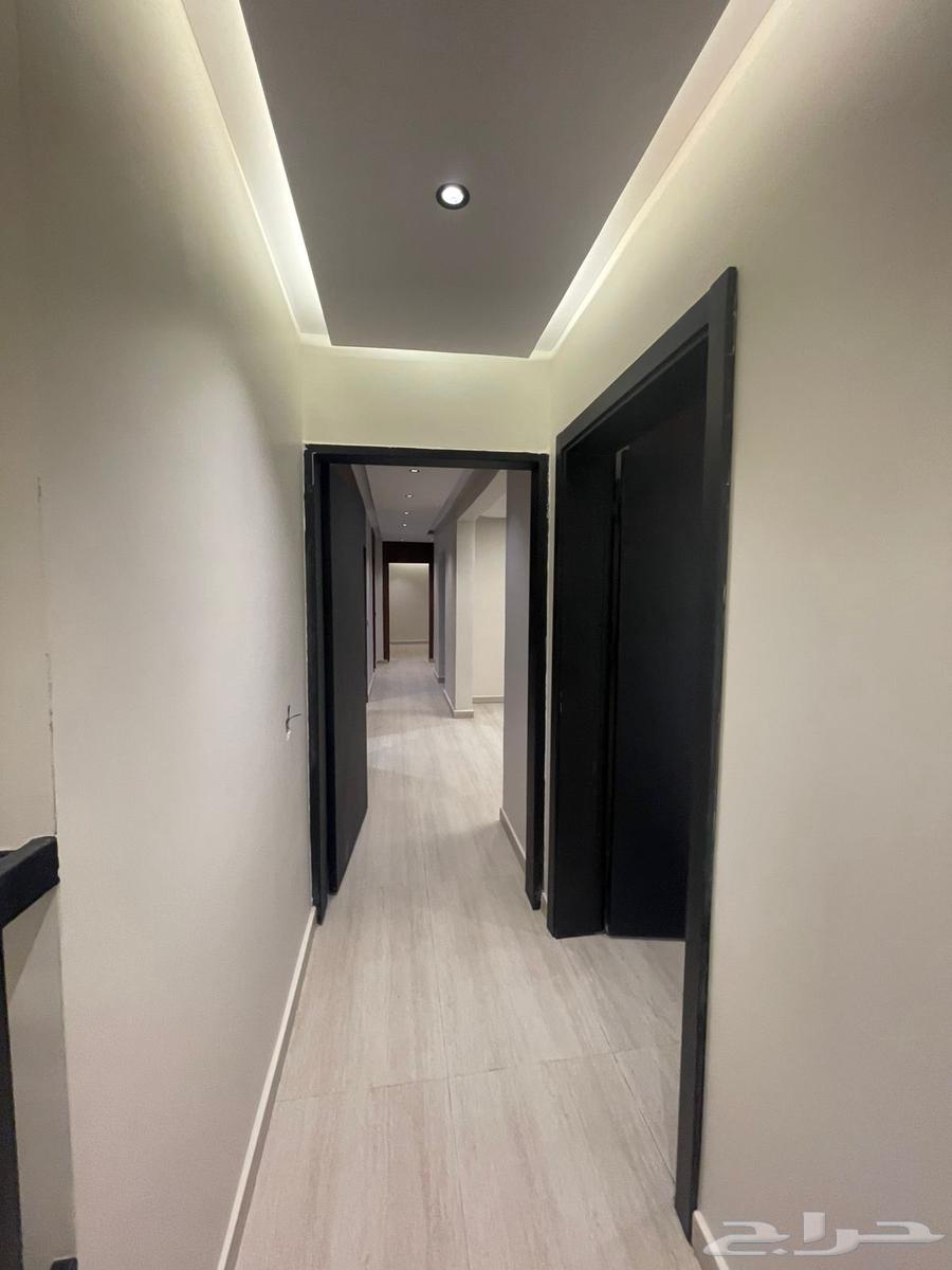 6 bedroom apartment in Al Bayan, Riyadh 18