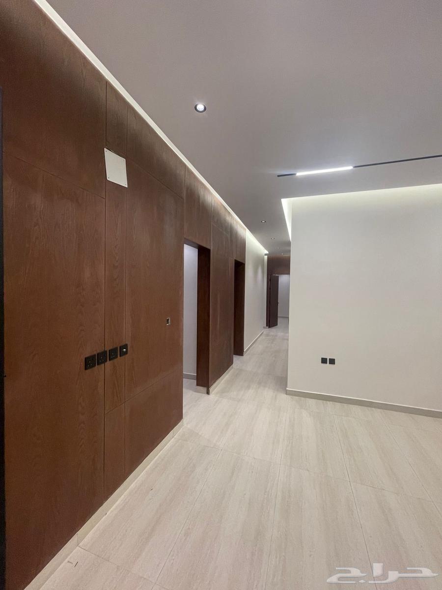 6 bedroom apartment in Al Bayan, Riyadh 10