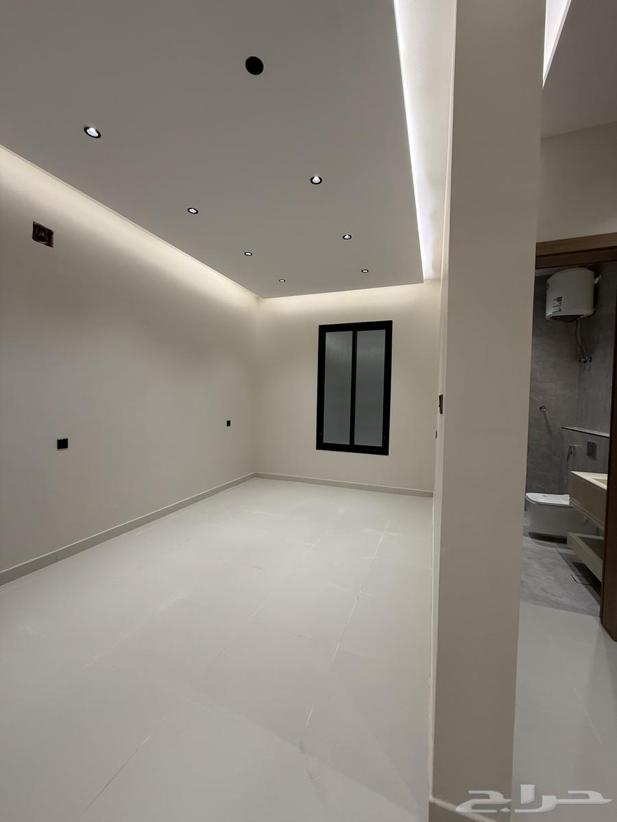 6 bedroom villa in Dhahrat Laban 17