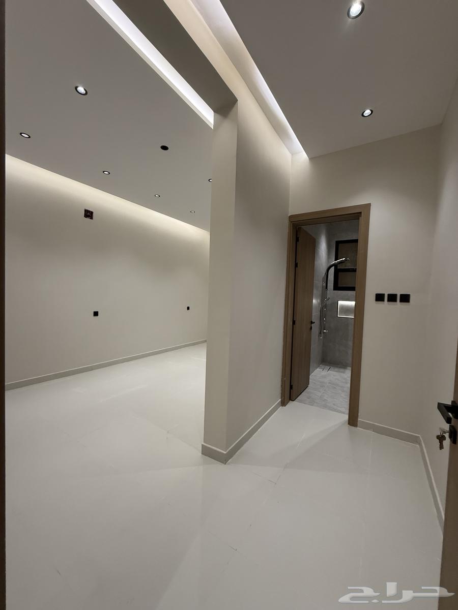 6 bedroom villa in Dhahrat Laban 22