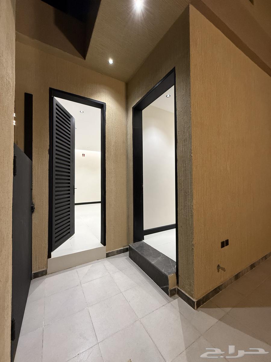 6 bedroom villa in Dhahrat Laban 4